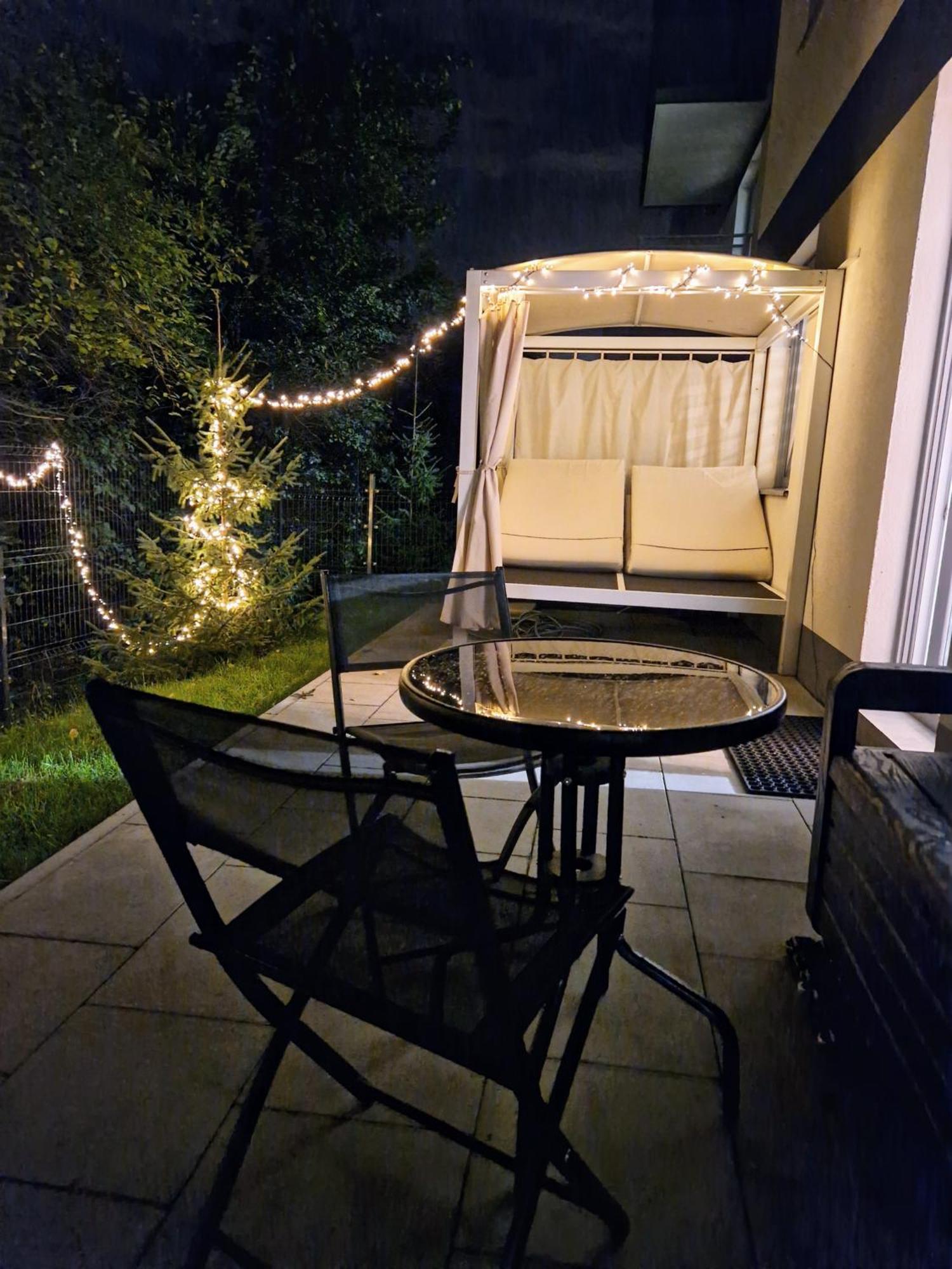 Apartment Comfortable Flat With Garden Posen